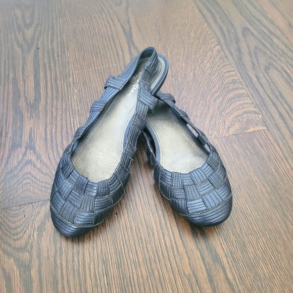 cole haan nike air flats
